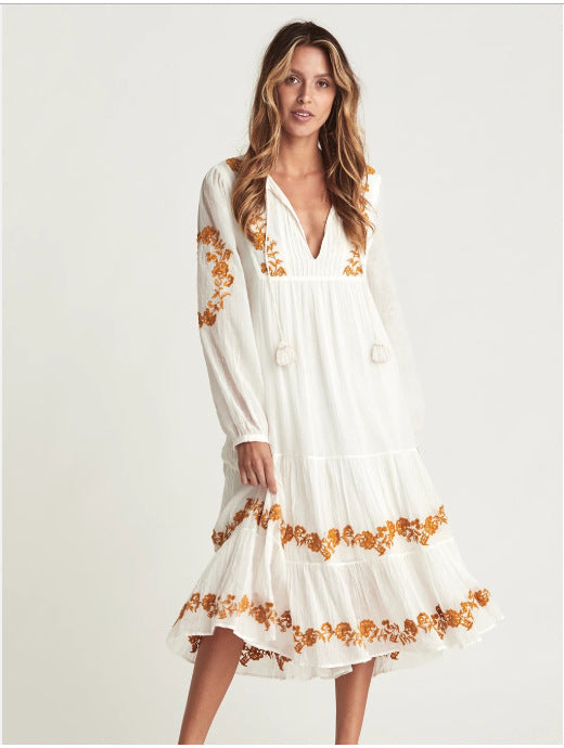 Elegant Embroidered Summer Dress – Feminine Style