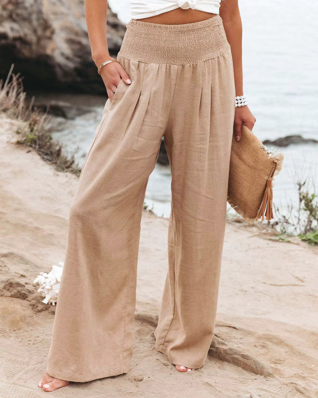 Minimal Wide-Leg Pants